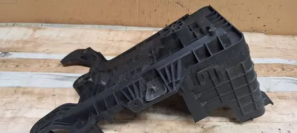 Volkswagen PASSAT B6 Battery tray 1K0915333C 1K0915333