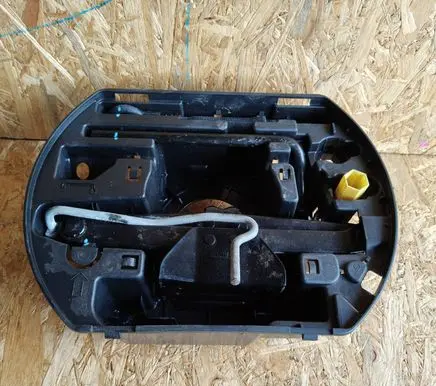 Peugeot 2008 I Tool set 9817224380