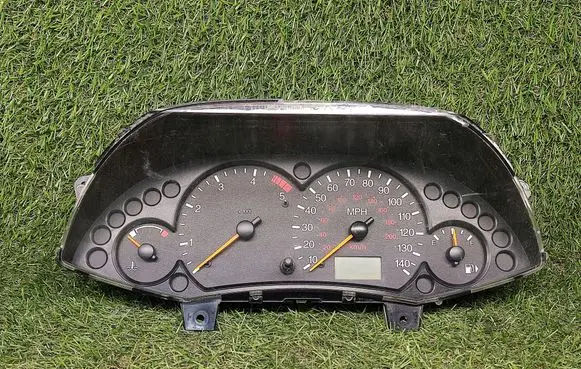 Ford Focus Speedometer (instrument cluster) 1M5F10849RB