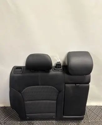 KIA Niro Rear seat 