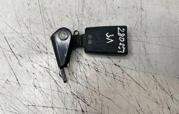 BMW X5 E53 Rear seatbelt buckle 707018501 484021