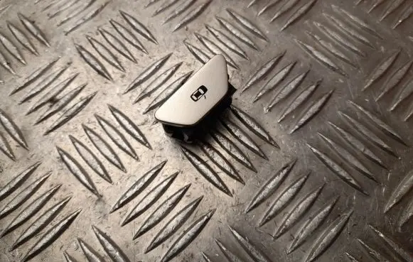 Central locking switch button