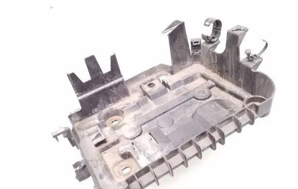 Opel Corsa D Battery tray 13235642