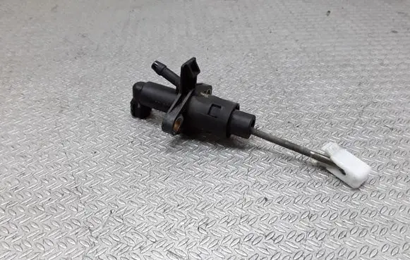 Skoda Octavia Mk1 (1U) Clutch master cylinder 1J1721388C