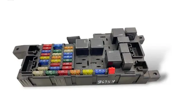 Volvo V70 Fuse box set 518322326 8637841