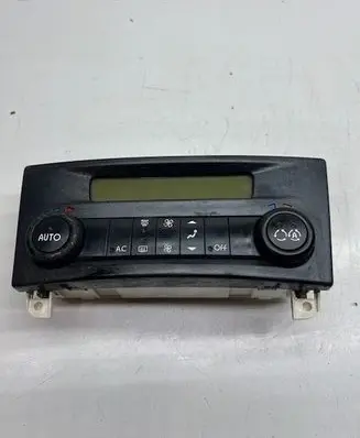 Renault Laguna II Climate control unit 8200264424A HDS18C24 264424T14701