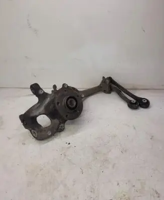 Audi A4 S4 B8 8K Front wheel hub spindle knuckle 8K0407257G