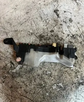 Toyota Avensis T250 Fuse box set