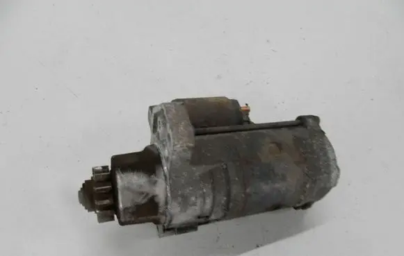 Nissan Almera Tino Starter motor 