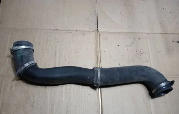 Volvo S40 Intercooler hose/pipe 30741212
