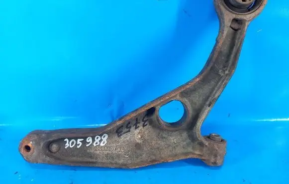 Chrysler 200 Front lower control arm/wishbone 5085807AC