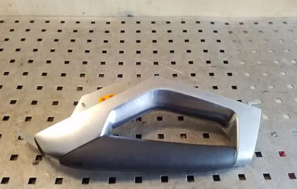 Peugeot 3008 I Other center console (tunnel) element 9688807577