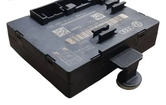 Audi A4 S4 B8 8K Door control unit/module 8K0959795C