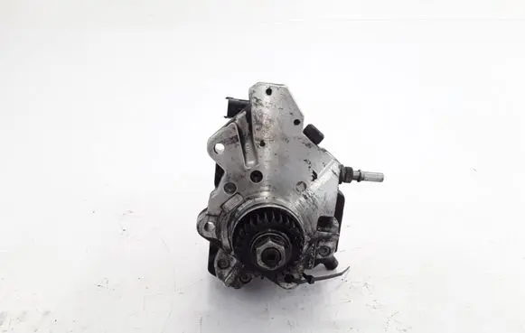 Renault Trafic II (X83) Fuel injection high pressure pump 8200680077