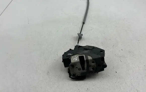 Front door lock
