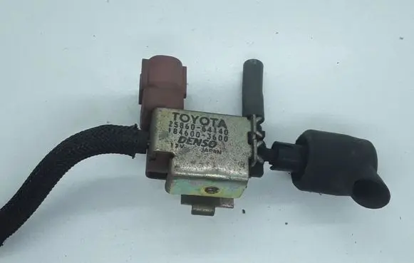 Toyota Corolla E120 E130 Turbo solenoid valve 2586064140 1846003600