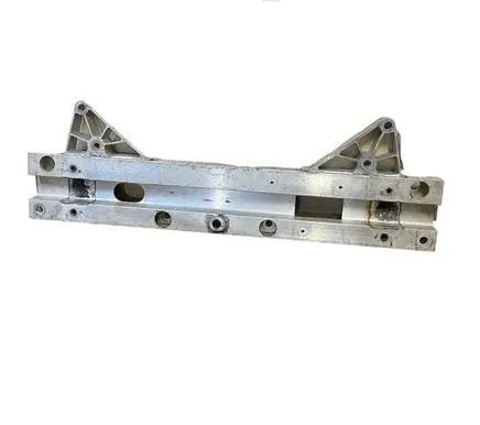 Chrysler Pacifica Steering rack mounting bracket 68223606AC 72421302
