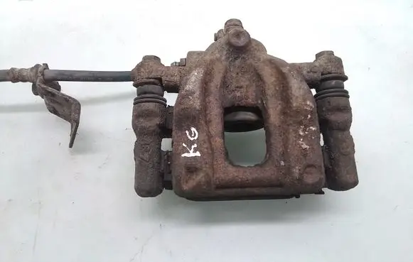 Honda CR-V Rear brake caliper