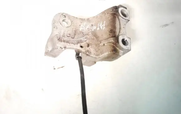 Honda CR-V Engine mounting bracket QD100ZHF1 QD100ZHF-1
