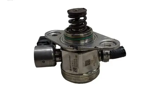 Mercedes-Benz GLC X253 C253 Fuel injection high pressure pump A2740700501 0261520216