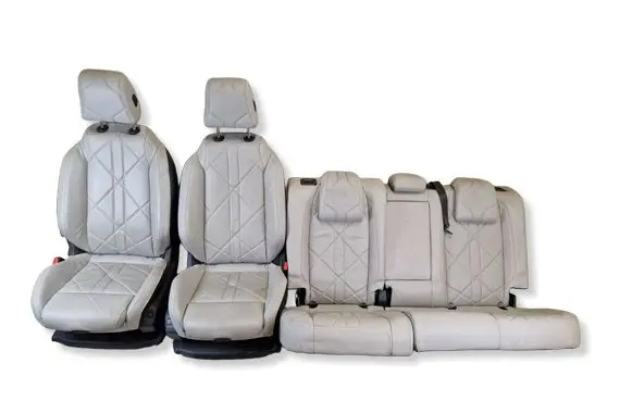 Citroen DS7 Crossback Seat set 
