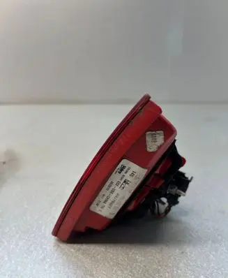 Audi A6 S6 C6 4F Tailgate rear/tail lights 4F5945094E