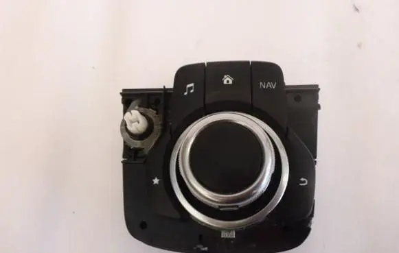 Mazda 3 III Multifunctional control switch/knob 