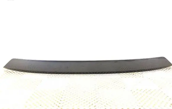 Toyota RAV 4 (XA40) Trunk door license plate light bar 