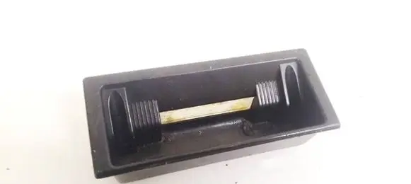 Audi A4 S4 B7 8E 8H Car ashtray 8E0857989B