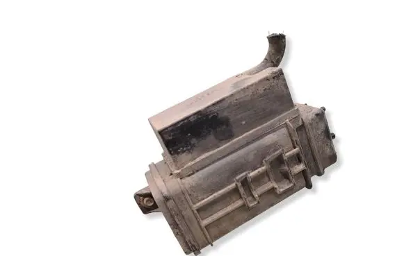Honda FR-V Vacuum air tank 