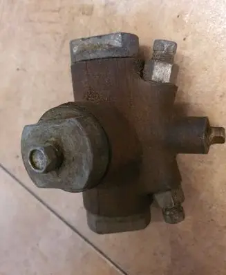 GAZ 24-10 Brake power pressure regulator 243575010