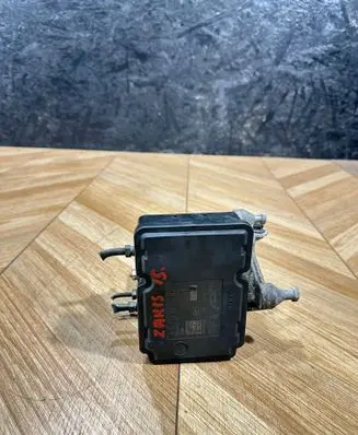 Mercedes-Benz C W204 ABS Pump A1729014100 28526418183 10092623673