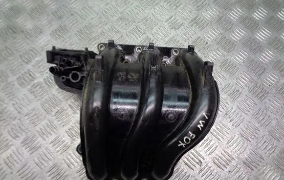 Volkswagen Fox Intake manifold