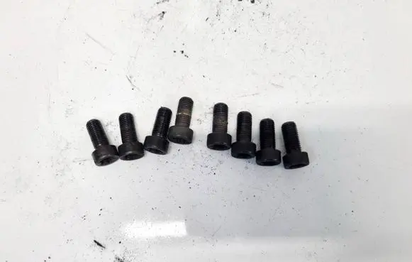 BMW 5 GT F07 Nuts/bolts 