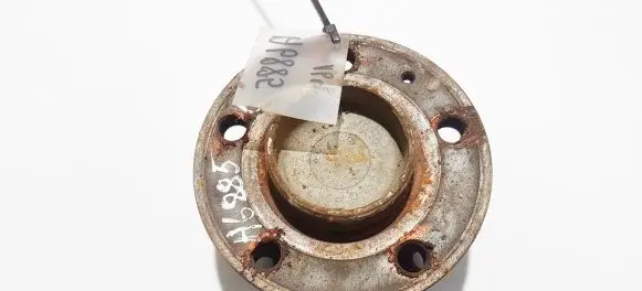 Volvo S80 Rear wheel hub