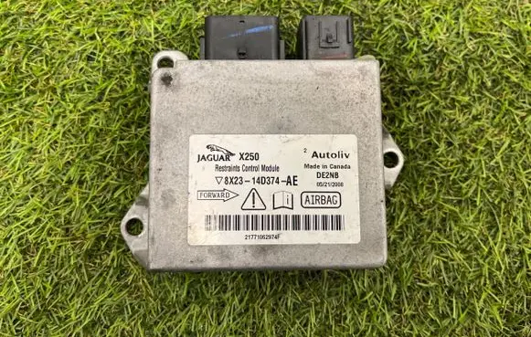 Jaguar XF Airbag control unit/module 8X2314D374AE 21771062974F 05212008