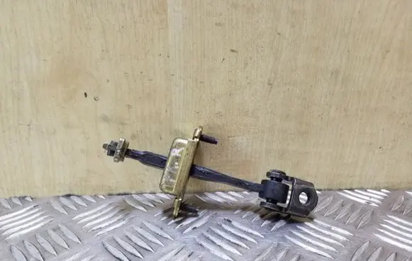 Ford Fusion Front door check strap stopper