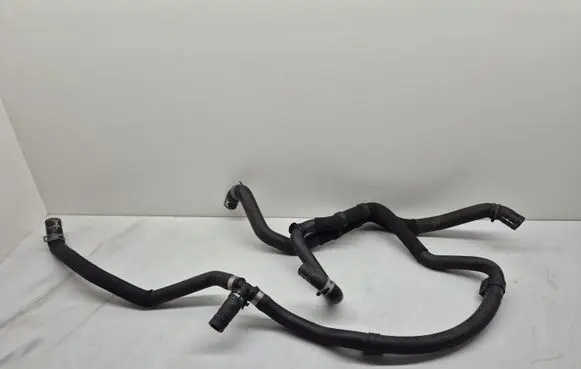Porsche Cayenne (92A) Engine coolant pipe/hose 7P5122109C