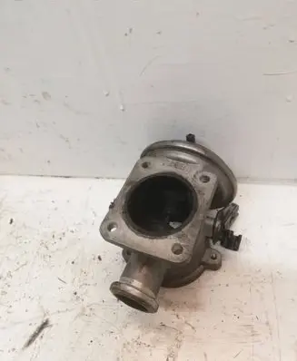 BMW 5 E60 E61 EGR valve 7804380