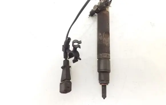Audi A3 S3 8L Fuel injector 038130201F