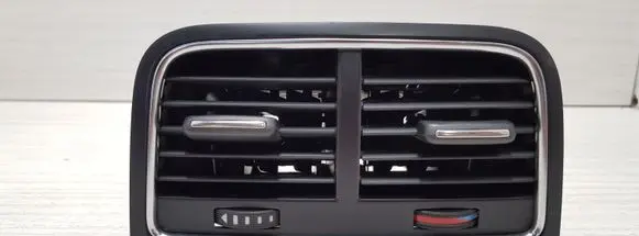 Audi A5 8T 8F Rear air vent grill 8K0819203E