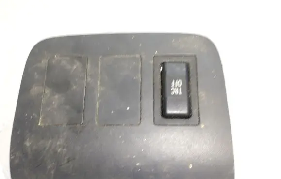 Toyota Corolla Verso AR10 ESP (stability program) switch 588210F010