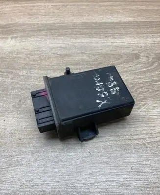 Citroen Xsara Heater blower fan relay 9633609780