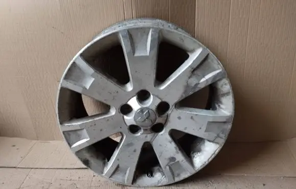 R20 alloy rim