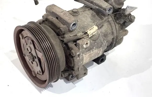 Dacia Duster II Air conditioning (A/C) compressor (pump) 926006229R