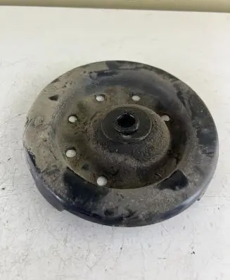 Coil spring mount