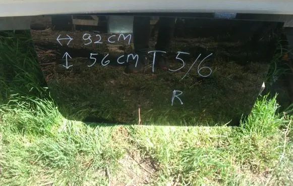 Volkswagen Transporter - Caravelle T5 Front triangle window/glass 321213213312