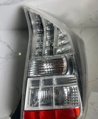 Toyota Prius (XW20) Rear/tail lights