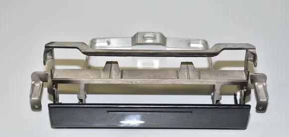 BMW 5 E39 Radio/GPS head unit trim 8184156 8184159