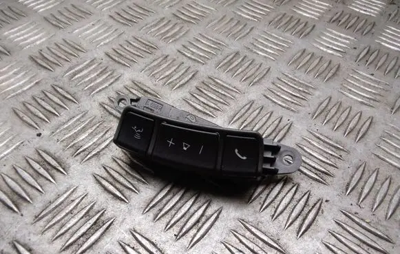BMW 7 E65 E66 Steering wheel buttons/switches 6911585 555345000 0374670007